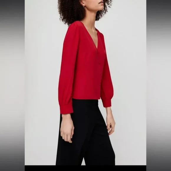 ❗️SOLD❗️Aritzia Babaton Red Long Sleeve Bennie Blouse Size M - Picture 2 of 9